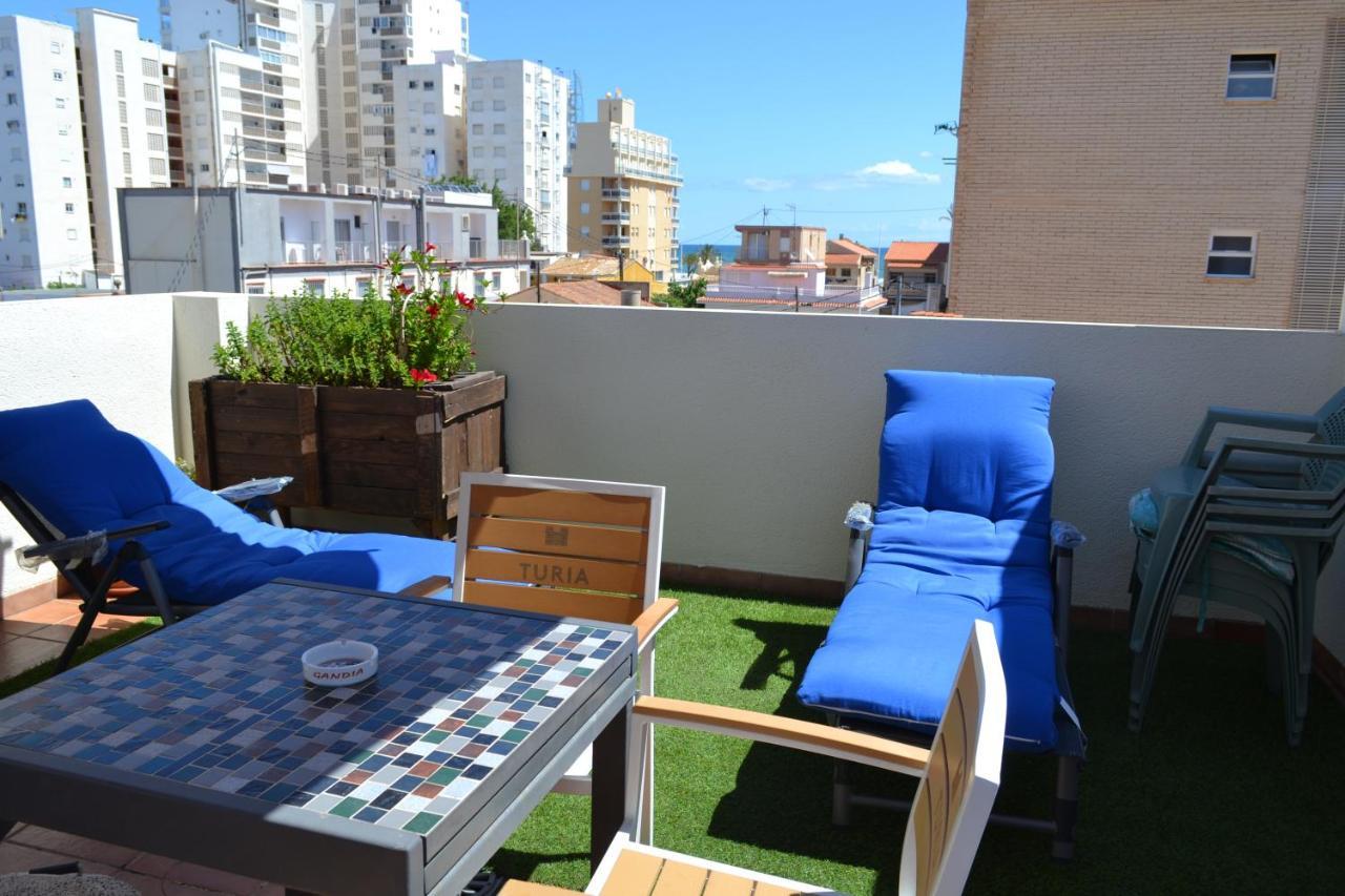 Triplex A 200 Metros De La Playa Apartment Gandia Bagian luar foto