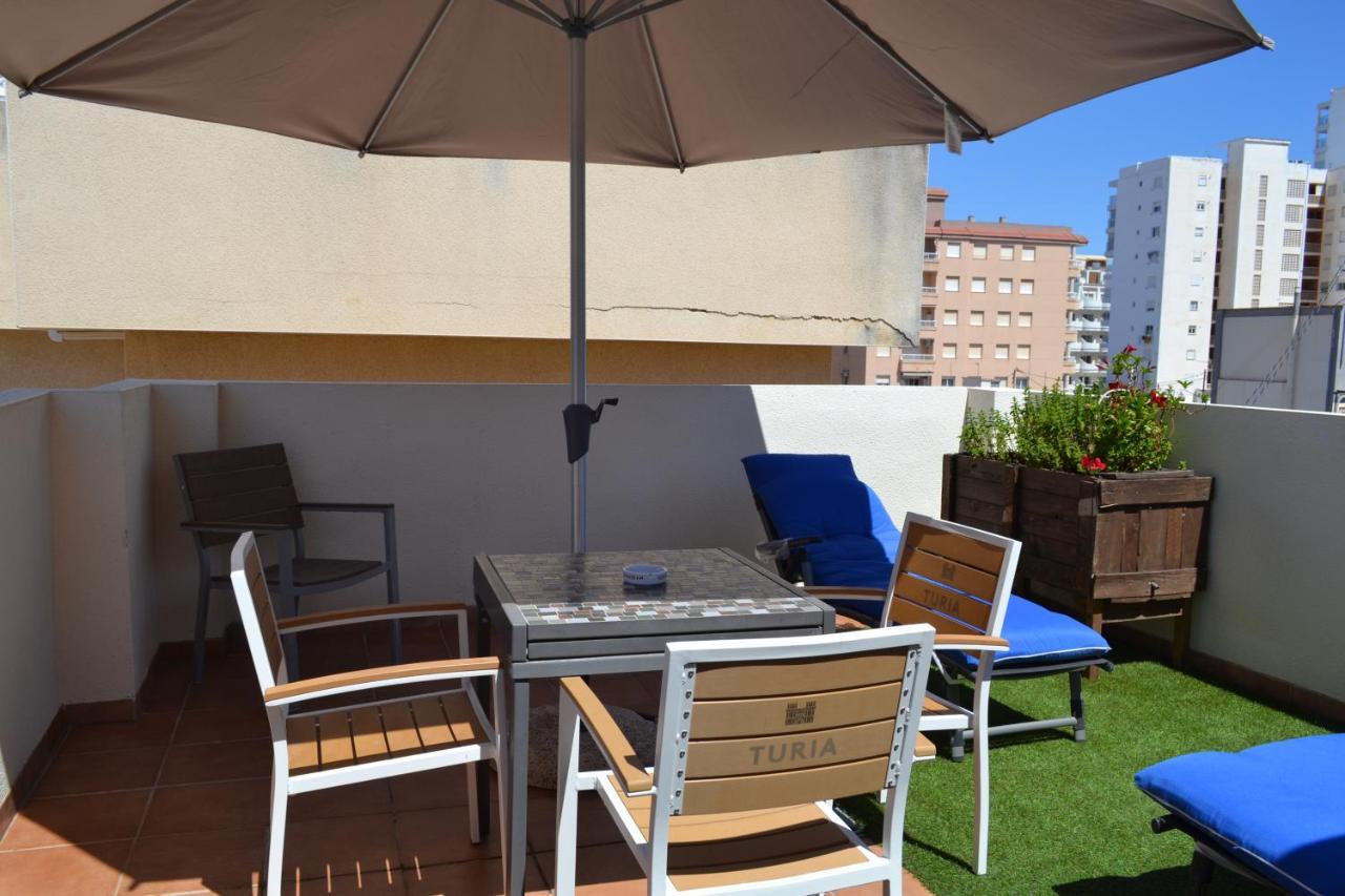 Triplex A 200 Metros De La Playa Apartment Gandia Bagian luar foto