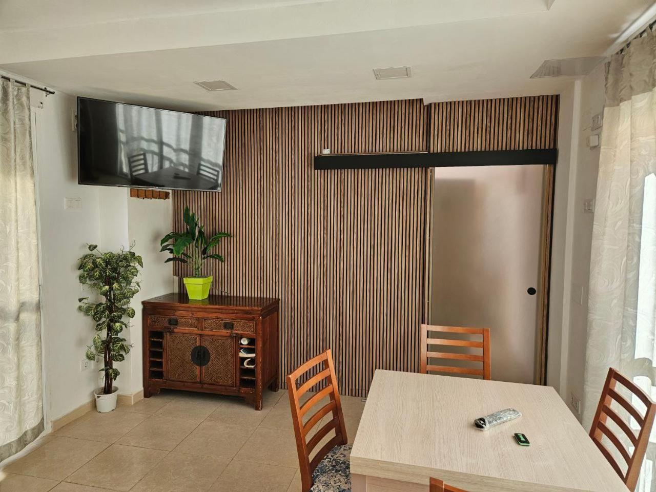 Triplex A 200 Metros De La Playa Apartment Gandia Bagian luar foto